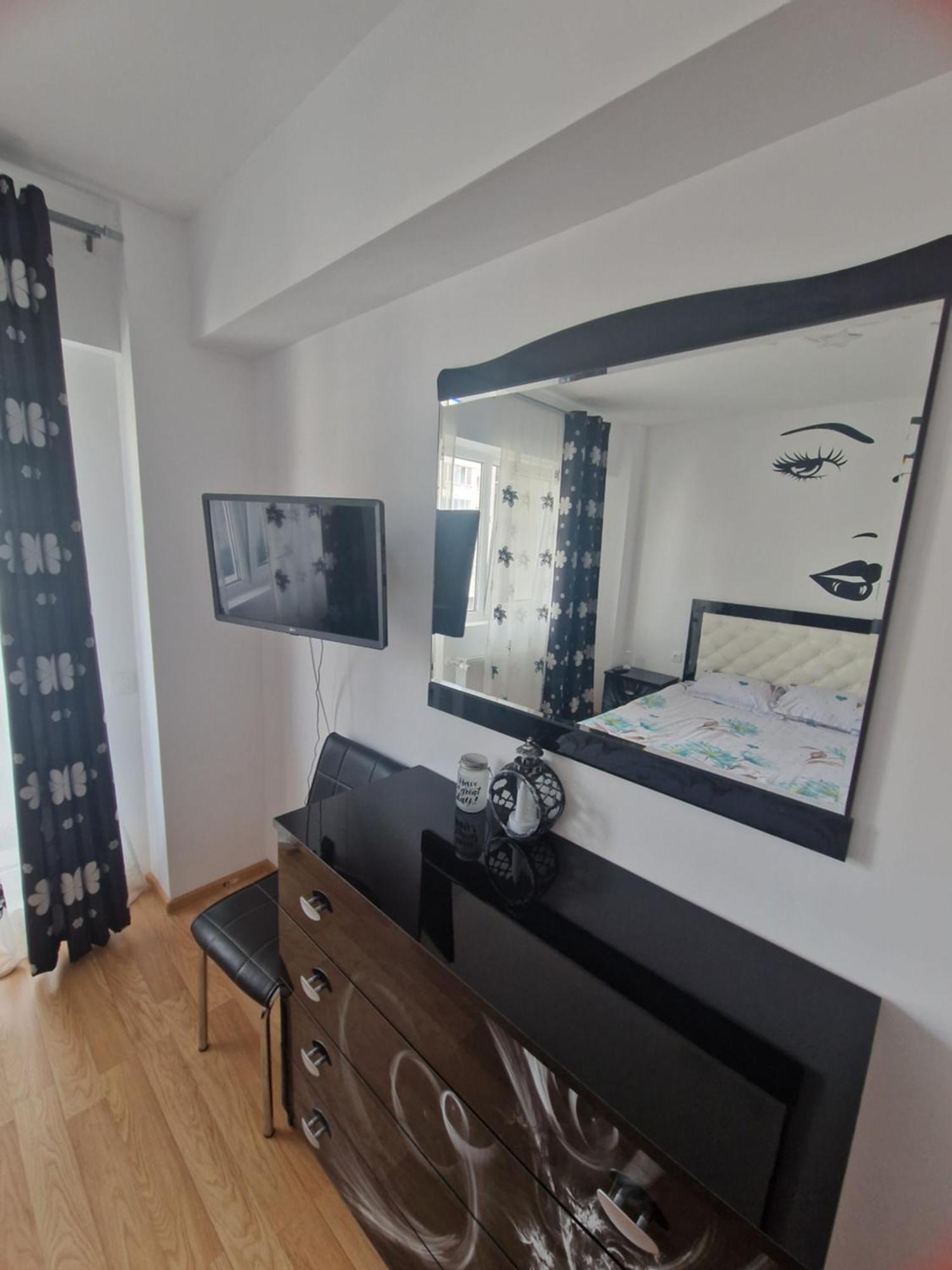 Best Apart Garii- Check In Independent Brasov Exterior photo